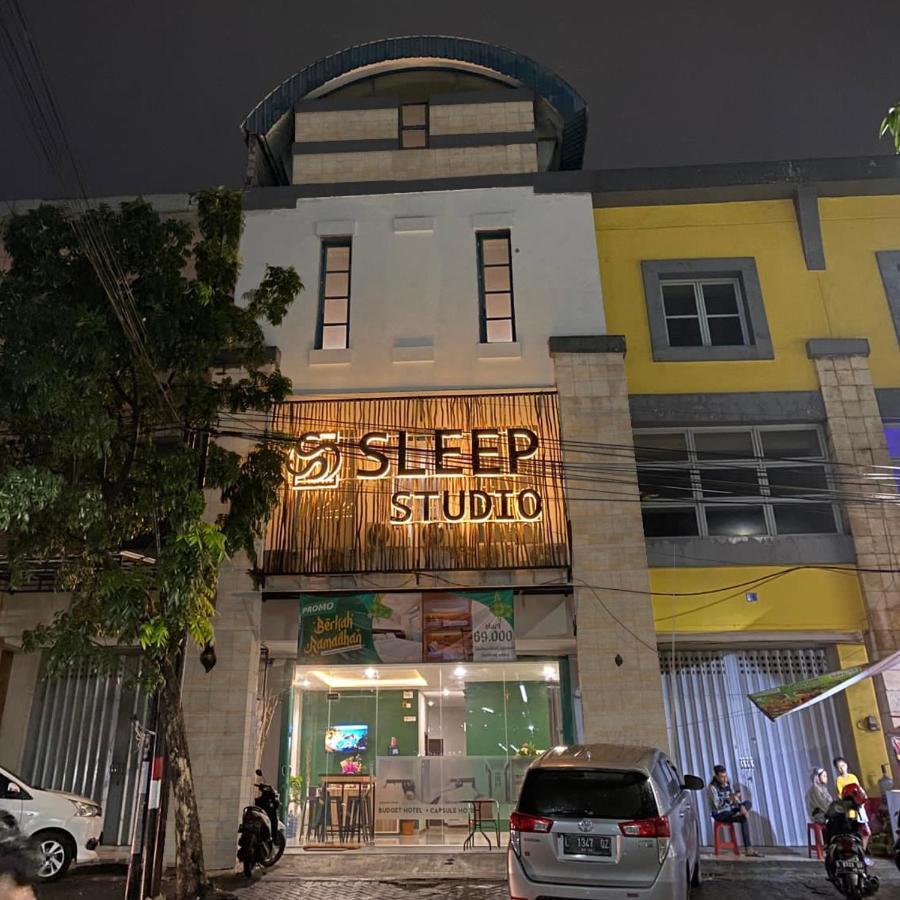 Sleep Studio Hotel City Center 泗水 外观 照片